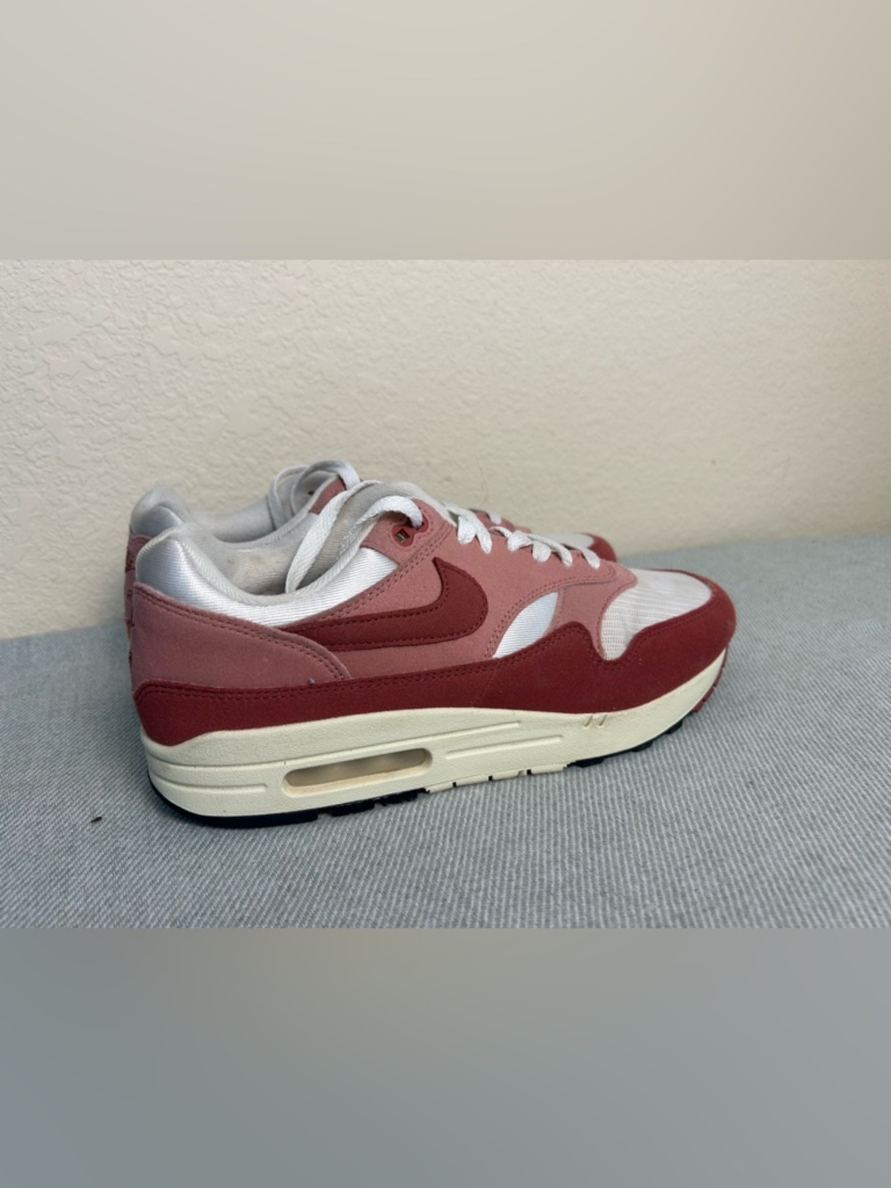 Women's Nike Air Max 1 Sail/Cedar-Red Stardust Women’s Size 10 ( DZ2628-103)